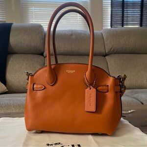 Coach Empire 21 Toffee PRICE FIRM